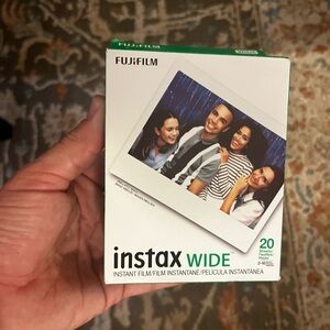 Fujifilm Instax Wide Film - Green and White